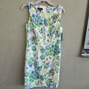 NWT Alyx Shift Dress Women's Size 4 Floral Colorful Shades of Greens & Blues